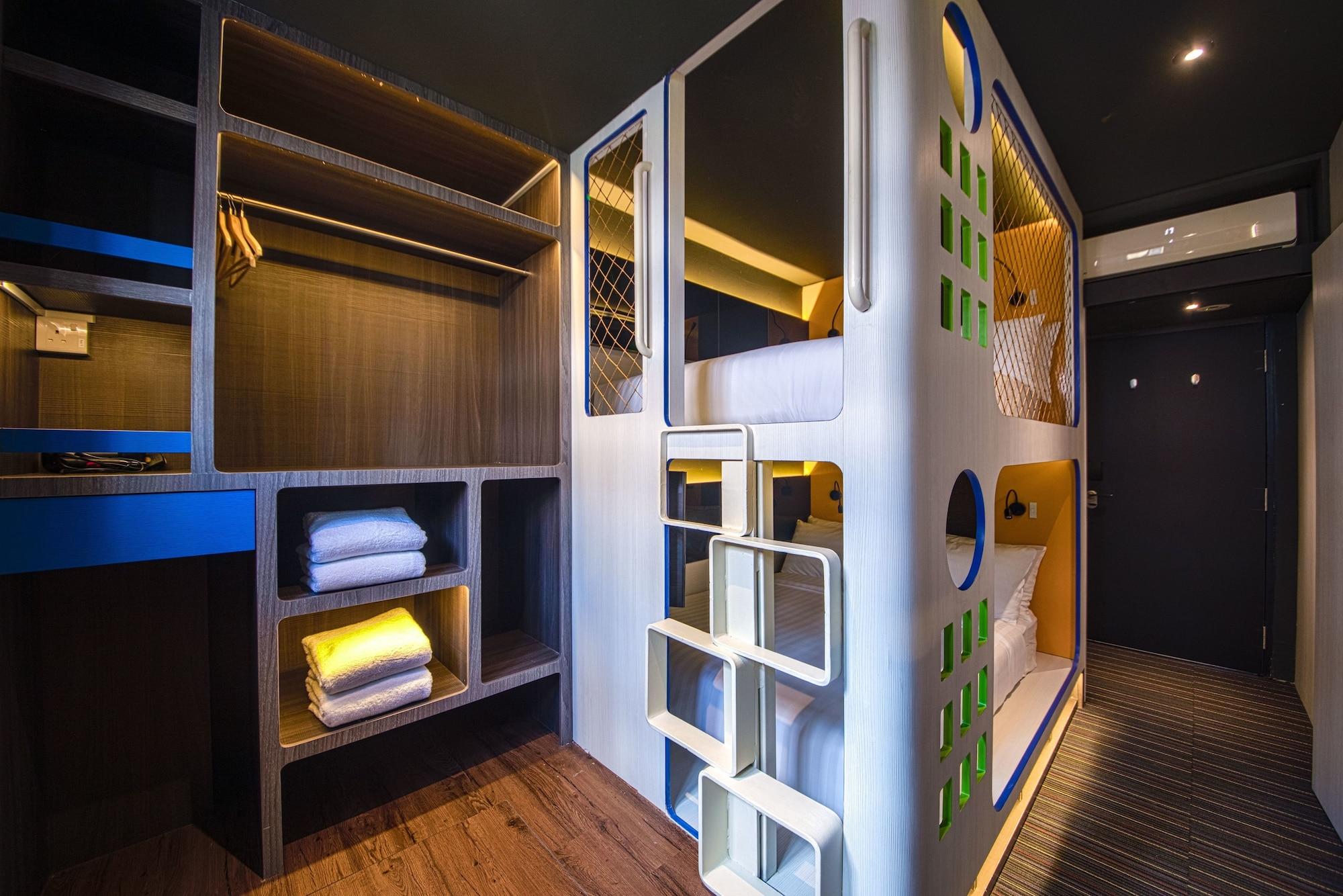CUBE Family Boutique Capsule Hotel @ Chinatown  Singapour Extérieur photo