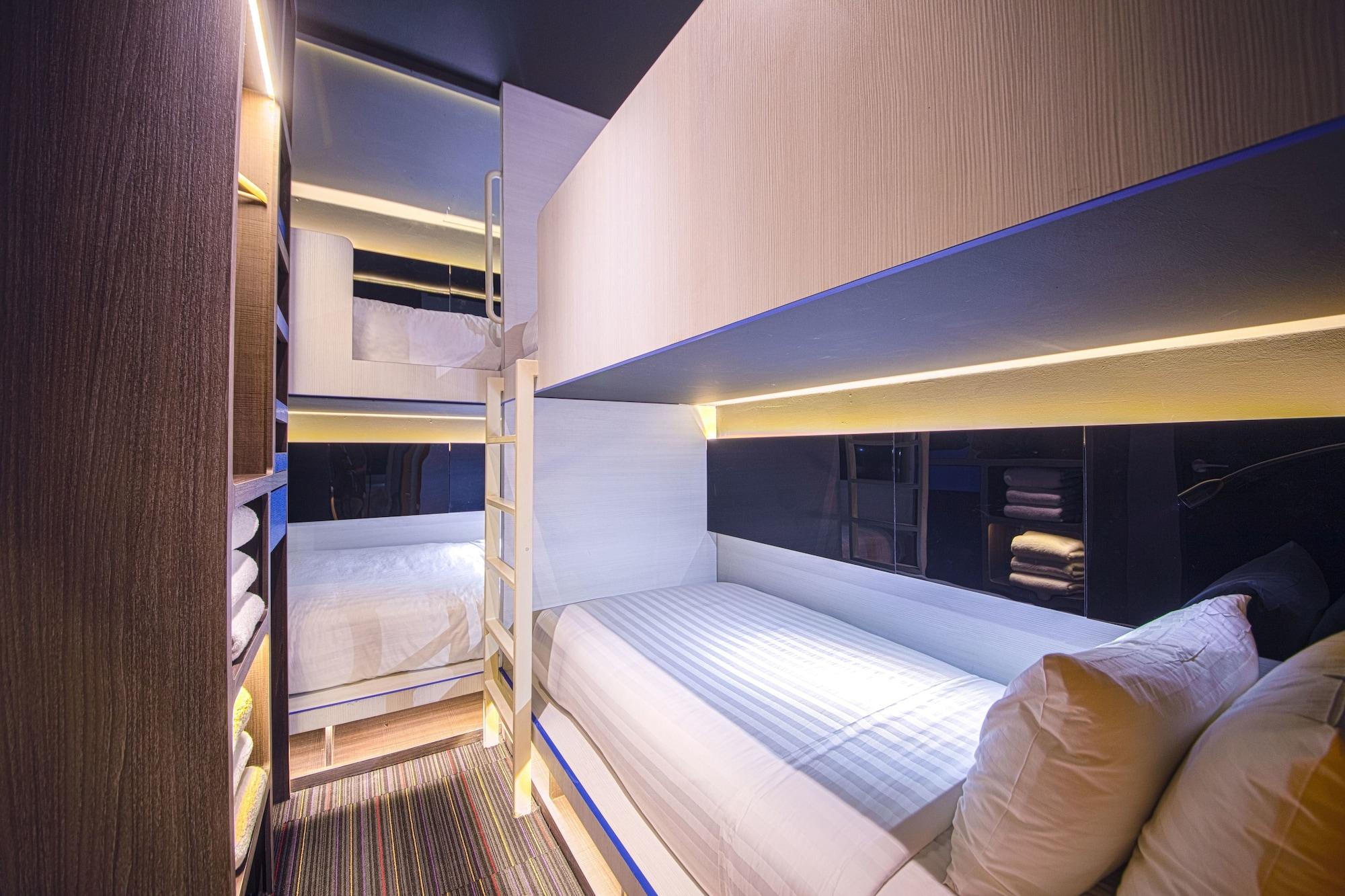 CUBE Family Boutique Capsule Hotel @ Chinatown  Singapour Extérieur photo